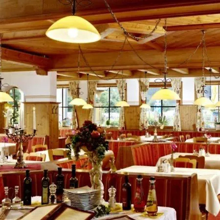 Nationalparkhotel Klockerhaus فندق